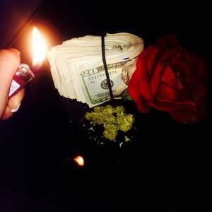 Meet your Posher, Cynthiaa